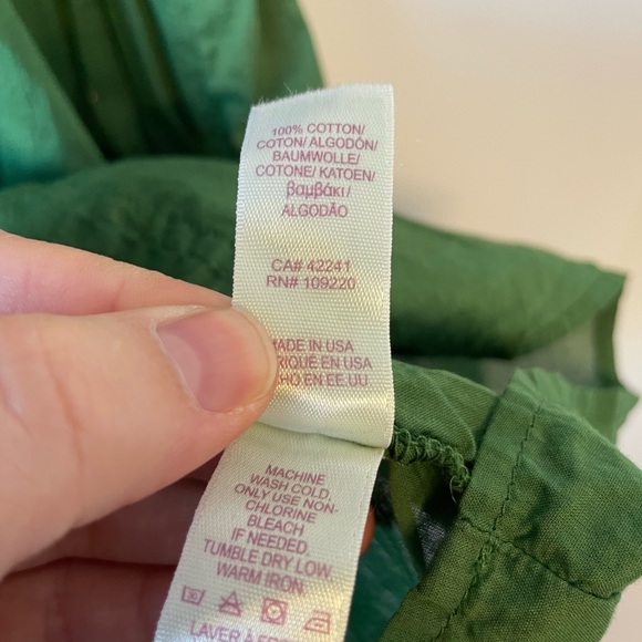 EUC velvet by Graham & Spencer Kelly green flutter sleeved top - Picture 5 of 6